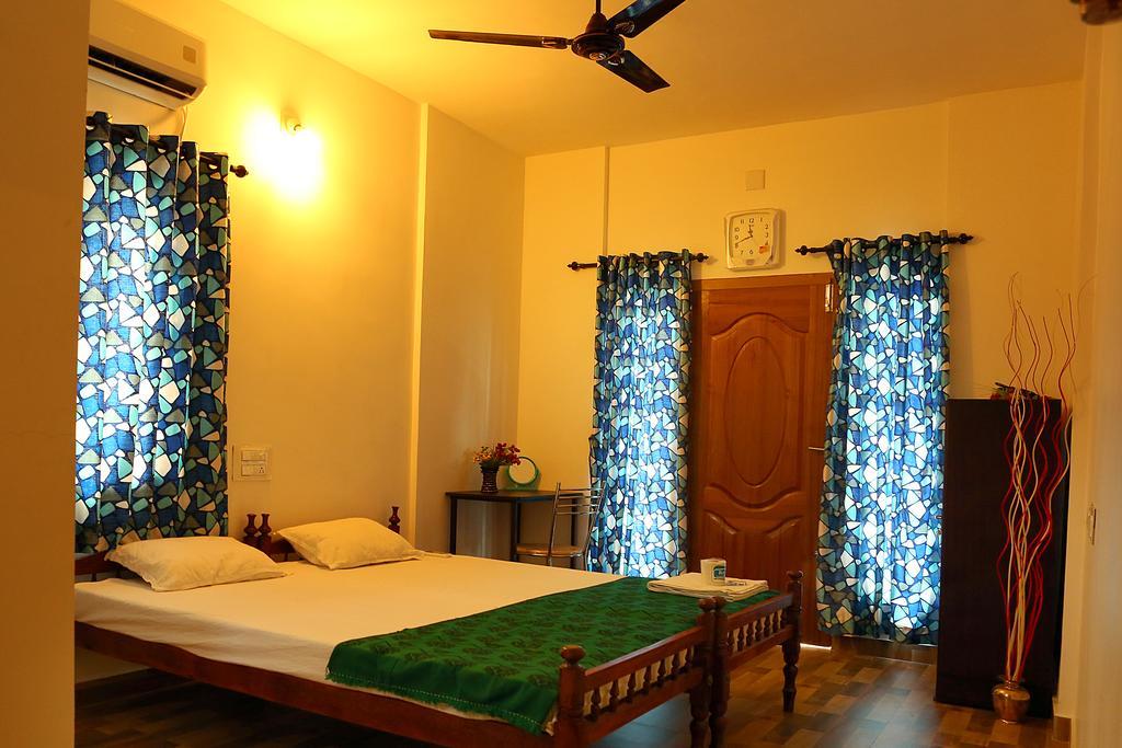 Heather Home Stay Kochi Zimmer foto